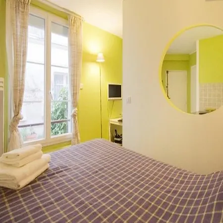Guisarde Saint Germain Apartment